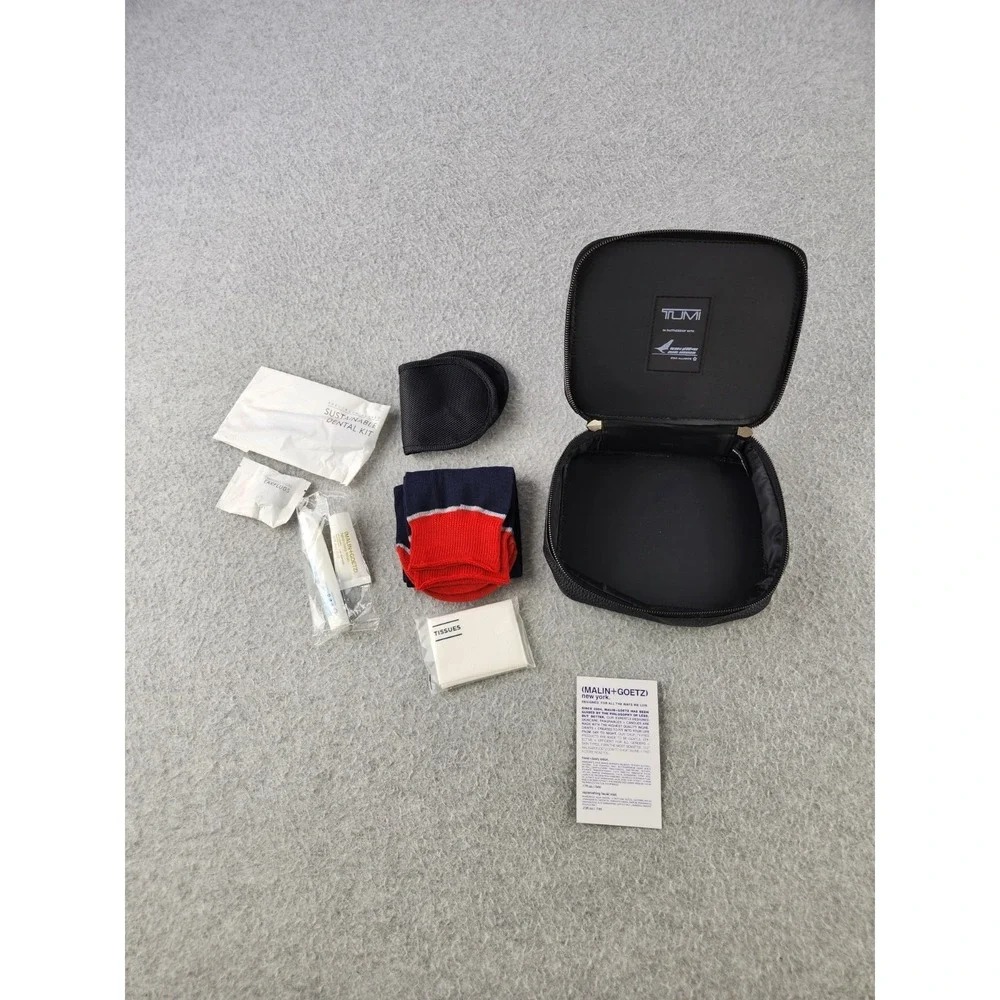 TUMI Air India Airline Zip Toiletry Amenity Case Business First Class Travel Bag